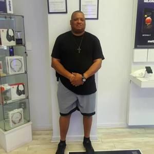 Meet your Posher, Henry